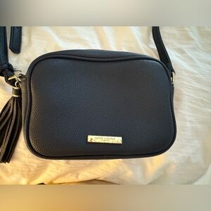 ✨💙✨ Katie Loxton London Crossbody with Fringe Bag